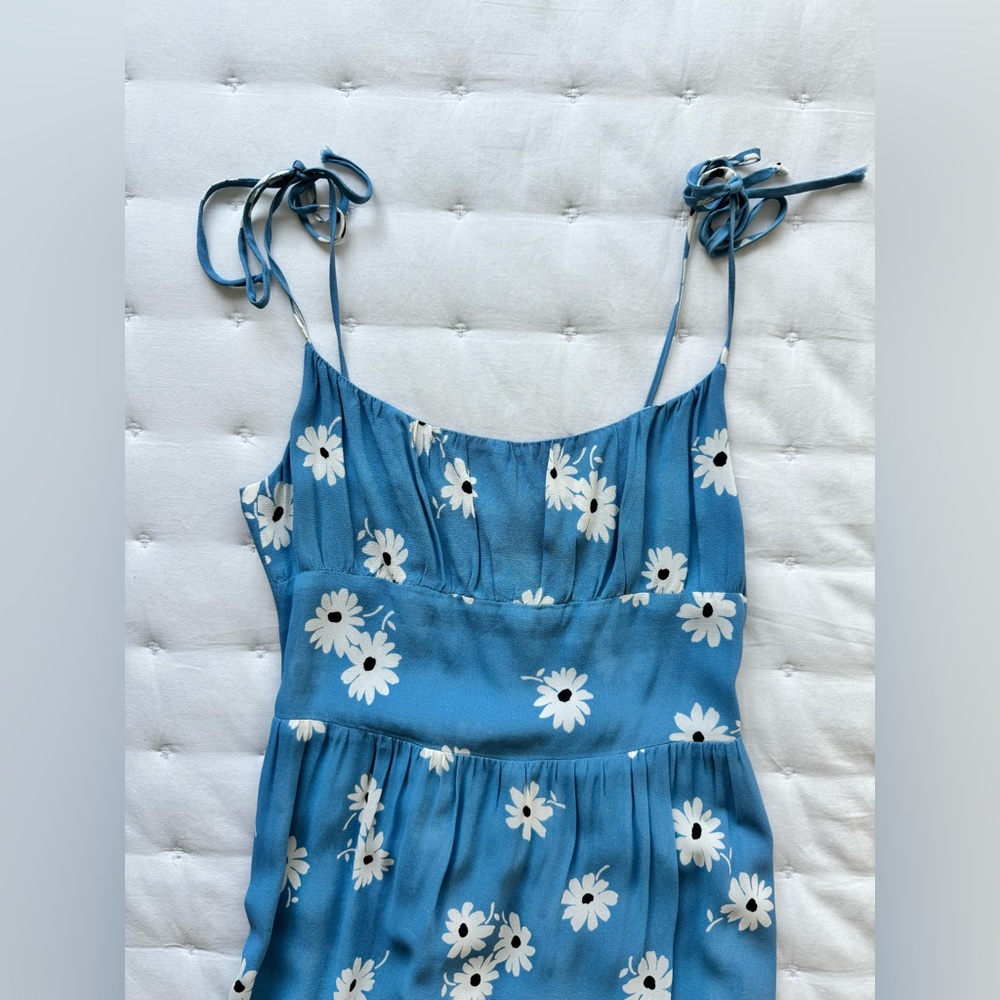 Reformation Kealy Tiered Midi Dress Chelsea Girl Blue Daisy Floral - Picture 10 of 13